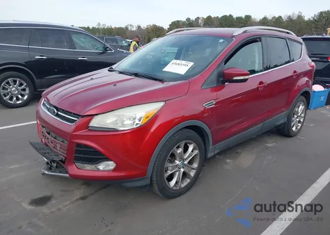 2015 Ford Escape Titanium z USA, uszkodzony, nr VIN 1FMCU0JX4FUA98654